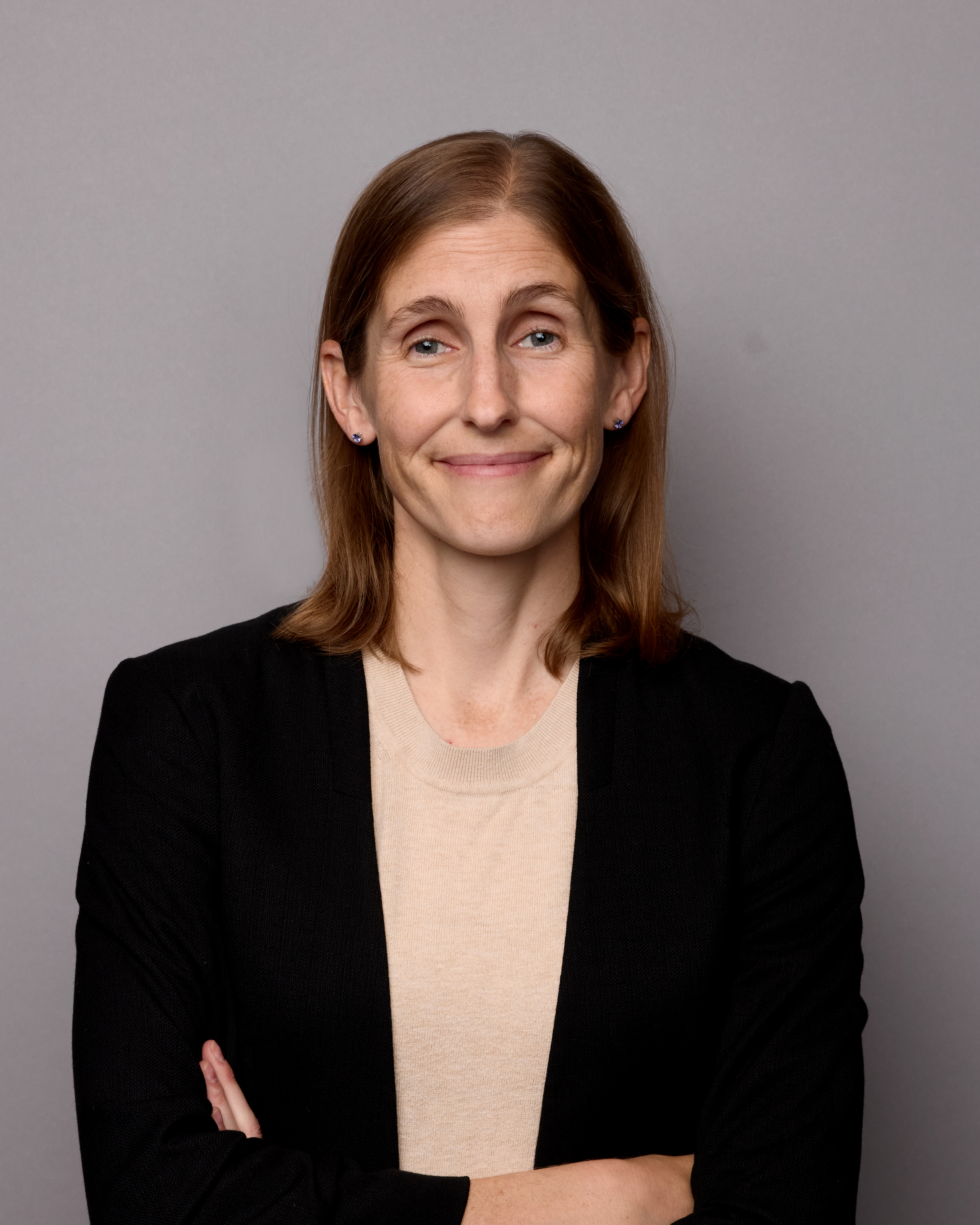 Marie Thompson Headshot 2025 - high res