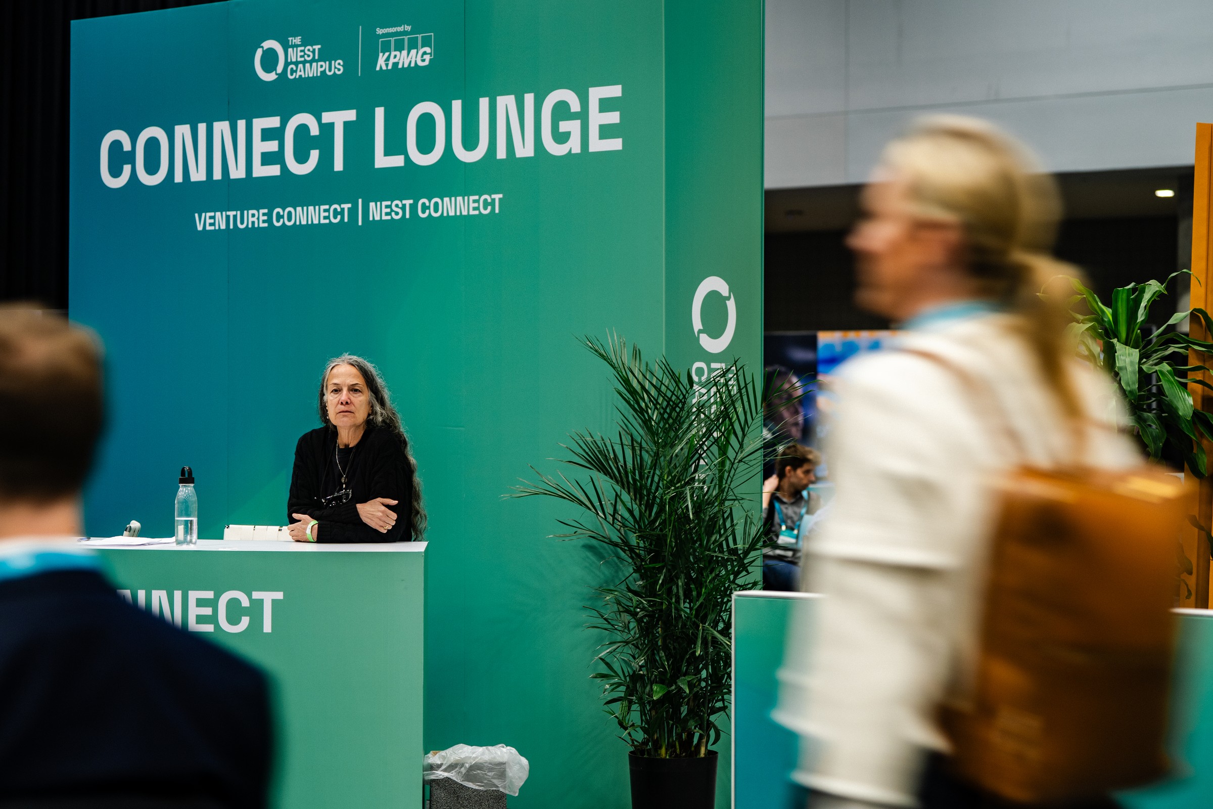 Connect Lounge